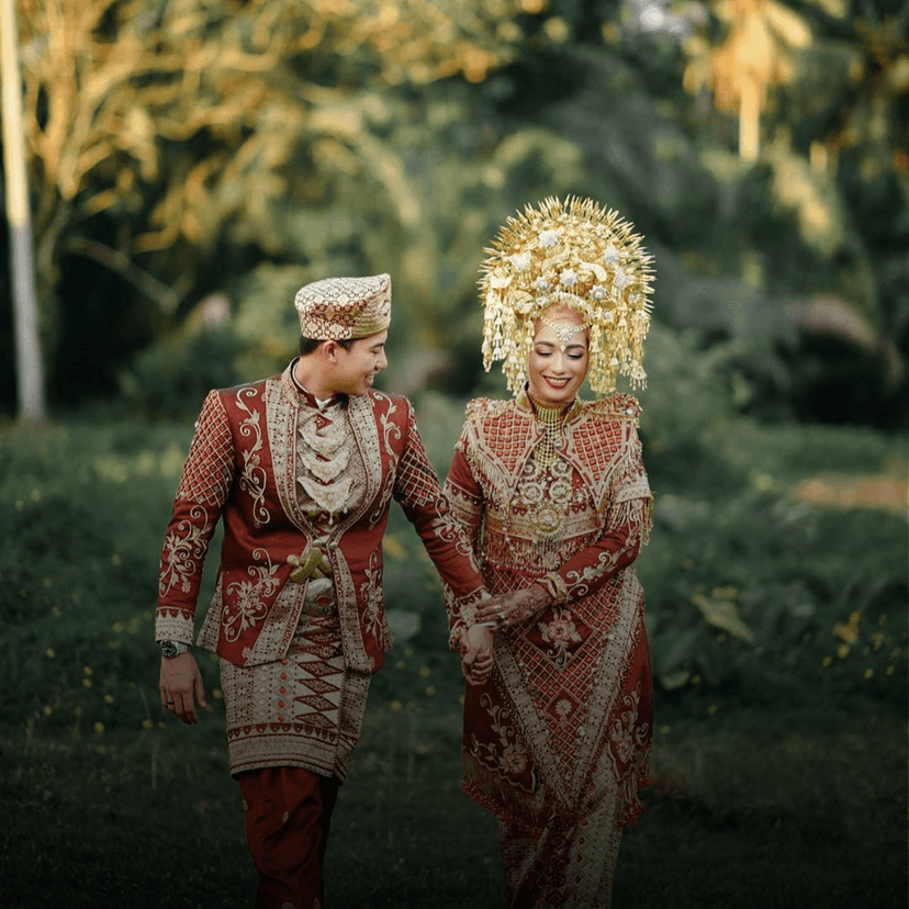 5-Baju-Adat-Pengantin-Ini-Banyak-Dipakai-di-Indonesia